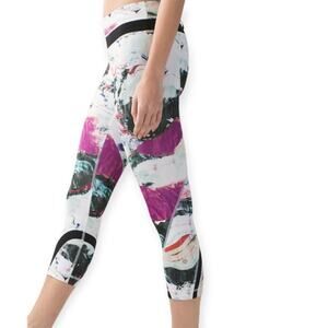 Lululemon Run Inspire Crop II All Full-On Luxtreme SIZE 4 Pigment Wave Black
